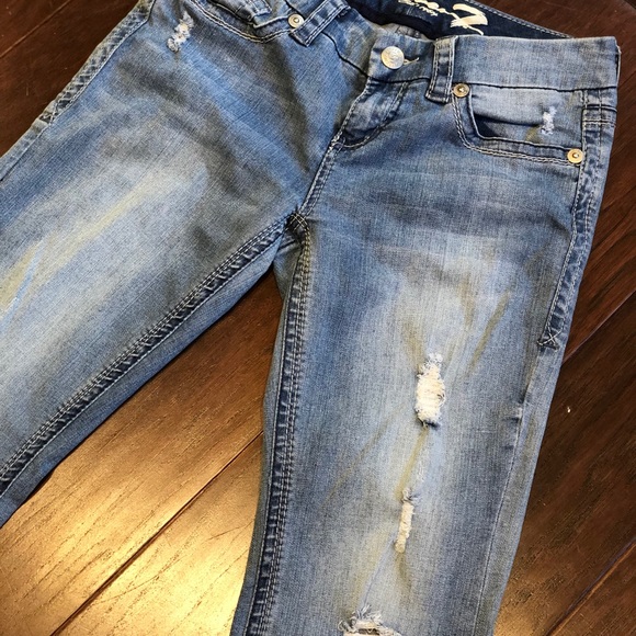 Seven 7 Size 27 Light Wash Boyfriend Boot Cut Jean - Picture 3 of 8